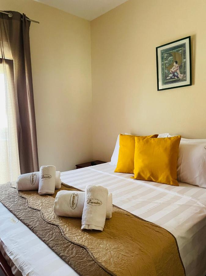 Premium Suites โอฟรีนีออน ภายนอก รูปภาพ