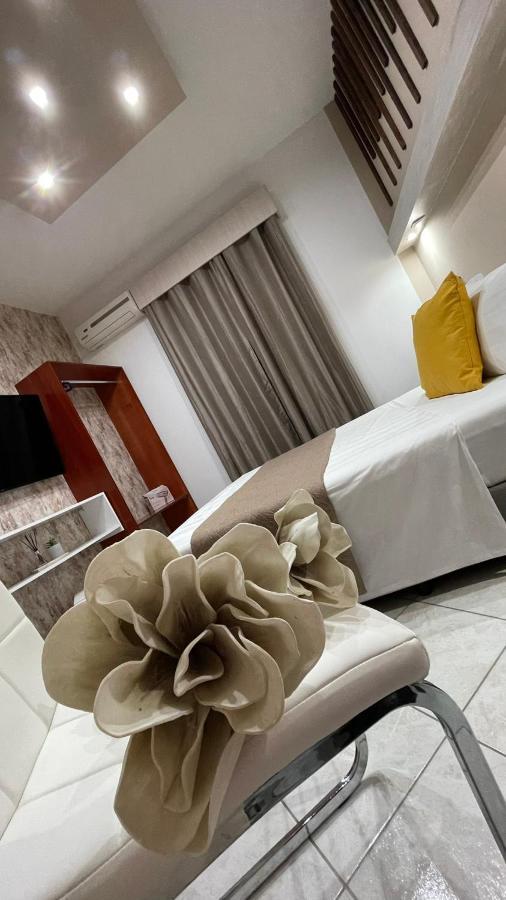 Premium Suites โอฟรีนีออน ภายนอก รูปภาพ